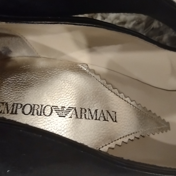 Armani heels - Picture 2 of 9